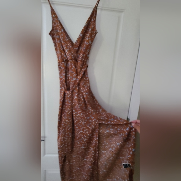 Maxi Dress - Picture 5 of 5